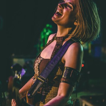 Renee Overbeeke - Screenshot and Social Media Collection in steammusicnl_2313920580910657778_318318595.jpg - hidden celebrity photo